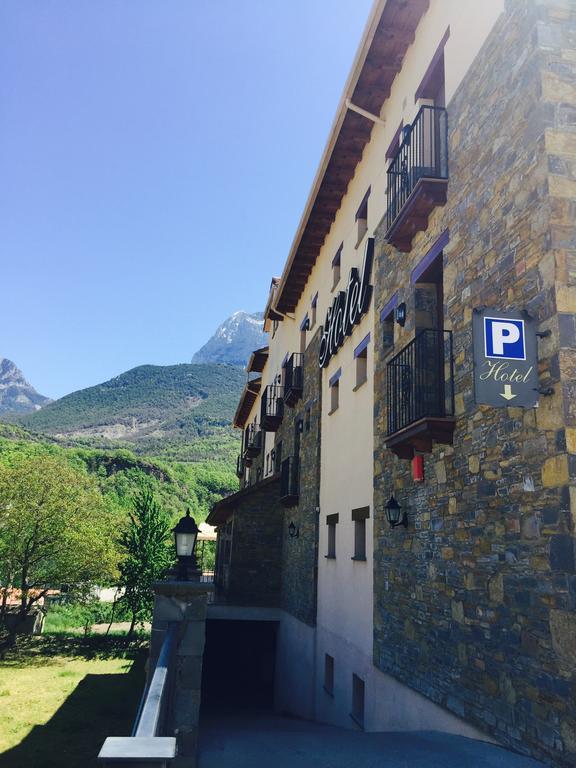 Hotel Arnal Ескалона Екстер'єр фото